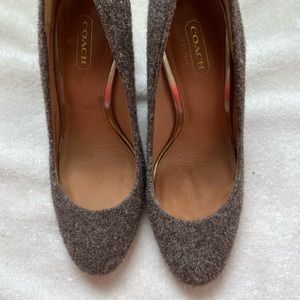 Coach Ophelia pump sand/Bordeaux shoes
